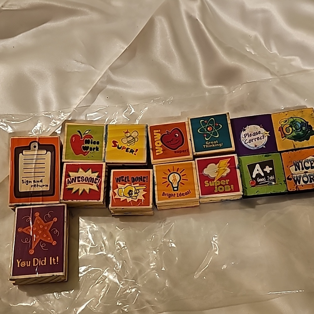 14 piece teacher motivatioal stamp set. I